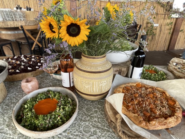 ארוחת ערב וטעימות יין ביקב לטם בגליל