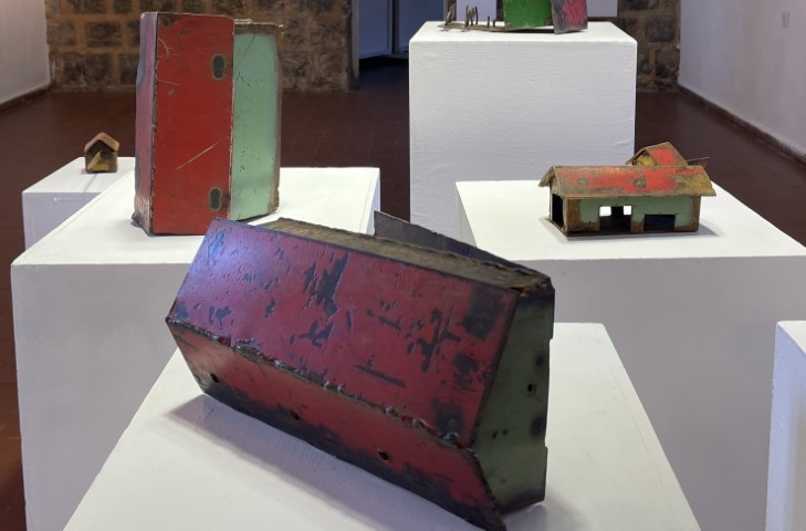 יצירה מברזל ממוחזר של האמן אלעד גוטרמן