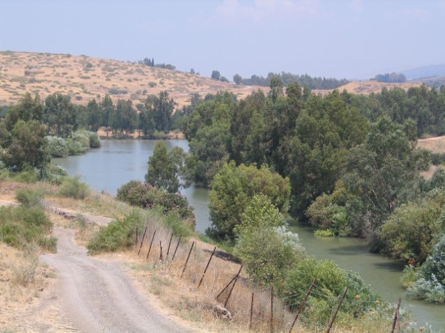 נהר הירדן בין סכר דגניה ונהריים