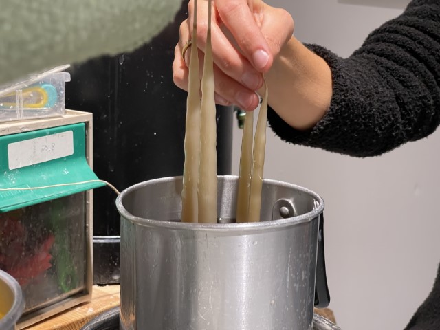 סדנת הכנת נרות בחבל מודיעין