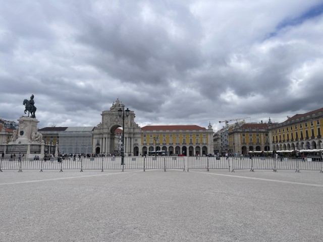 Commerce Square and King Jos&eacute; I equestrian statue