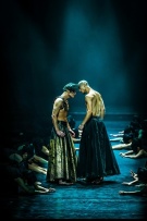 צלם: Photographer DING Yi Jie